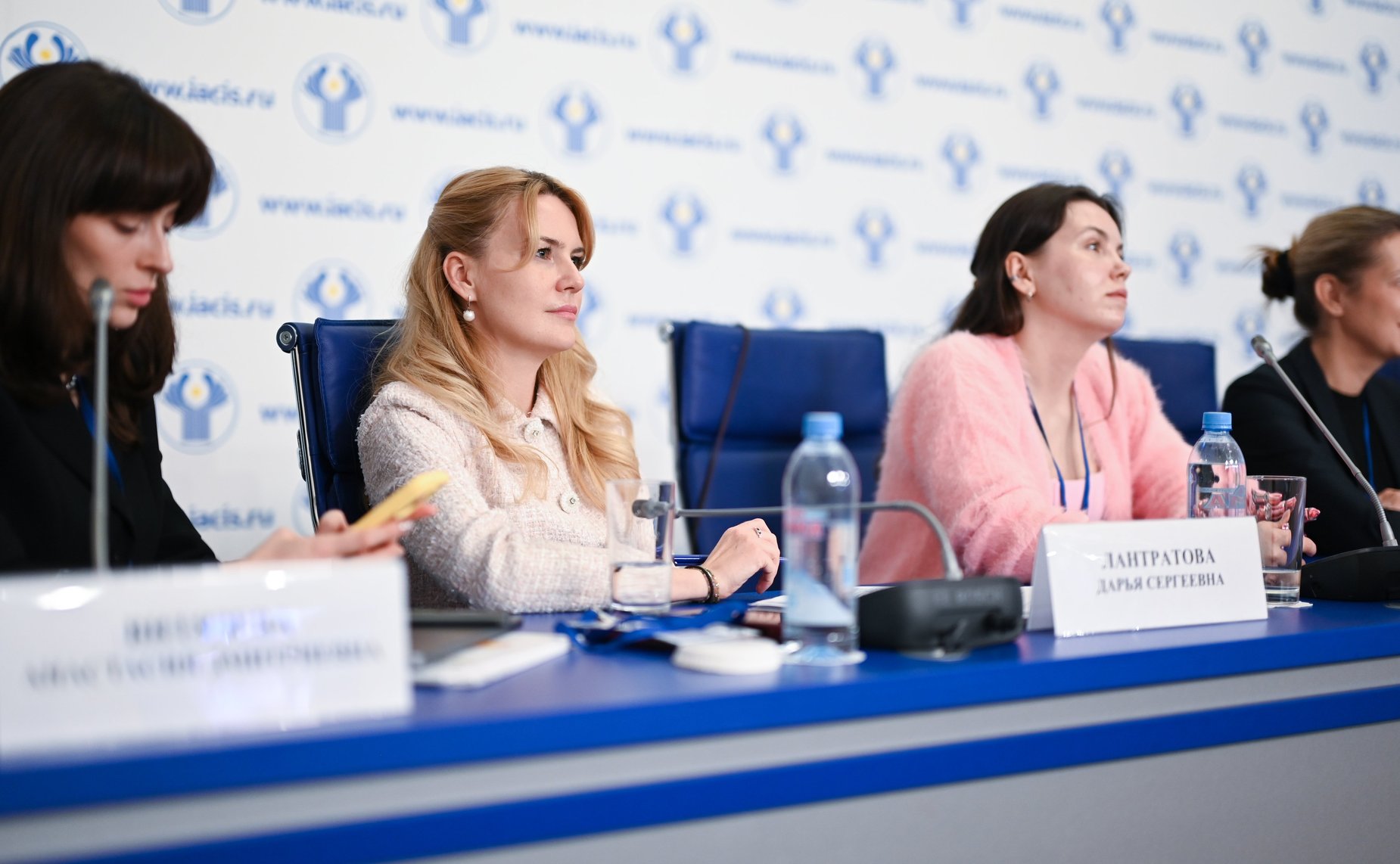 «Мода инвестирует в жизнь». IV Международный форум «Содружество моды»