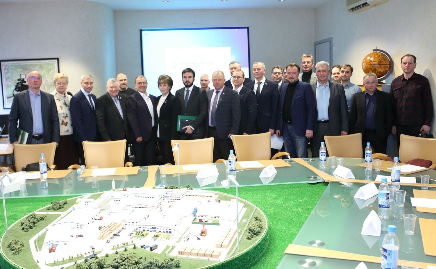 Татьяна Гигель провела выездное заседание Экспертно-консультативного совета по проблемам лесного комплекса в Новгородской области