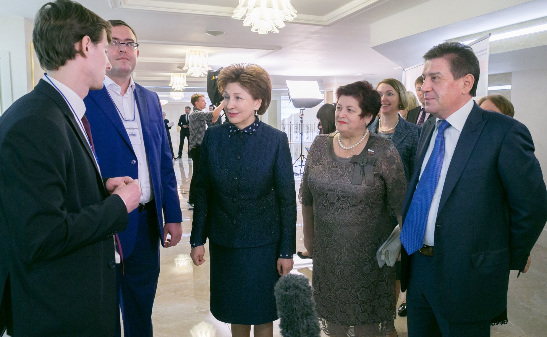 В Совете Федерации состоялась встреча с молодыми социальными работниками — участниками Форума «Молодежный социальный совет-2016»