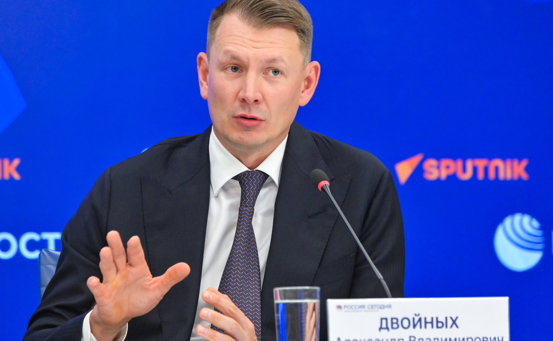 Александр Двойных