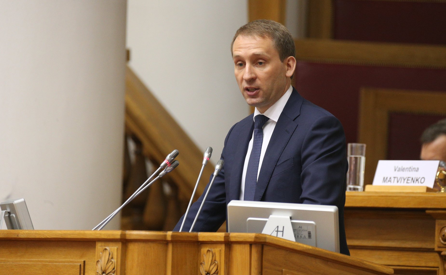 Пленарное заседание IX Невского международного экологического конгресса «Экология планеты — устойчивое развитие»