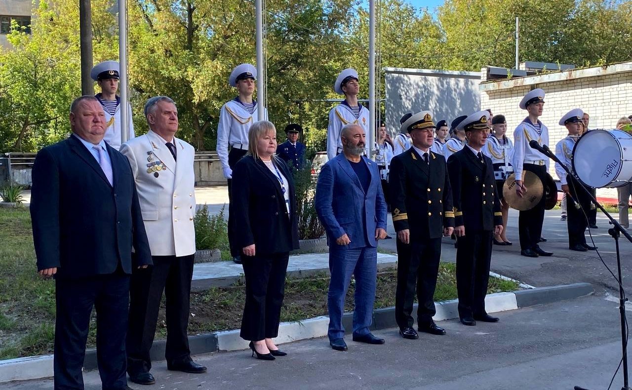 Александр Вайнберг дал старт просветительской федеральной акции «Поделись своим знанием» в Нижегородской области