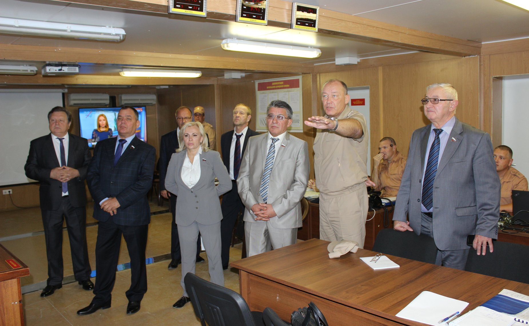 Члены Комитета СФ по обороне и безопасности на базе Хмеймим в Сирии