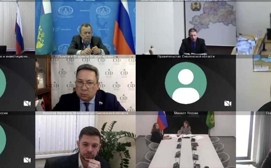 Владимир Полетаев принял участие в парламентских слушаниях на тему «О проекте модельного законодательного акта «О приграничном сотрудничестве в Союзном государстве» и в заседании Комиссии Парламентского Собрания Союза Беларуси и России по законодательству