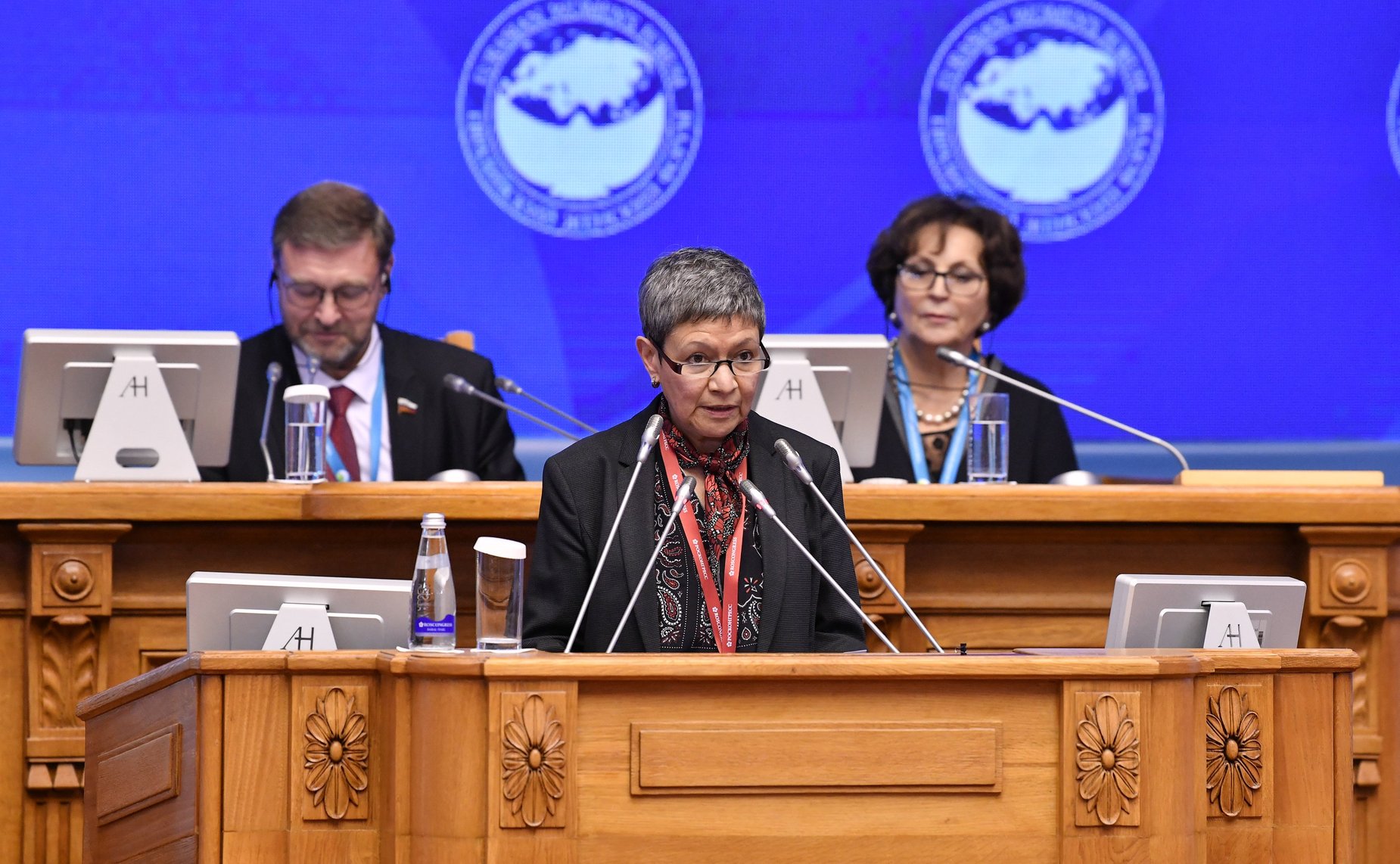 Пленарное заседание – межпарламентского диалога «Миссия женщин в развитии дипломатии мира и доверия»