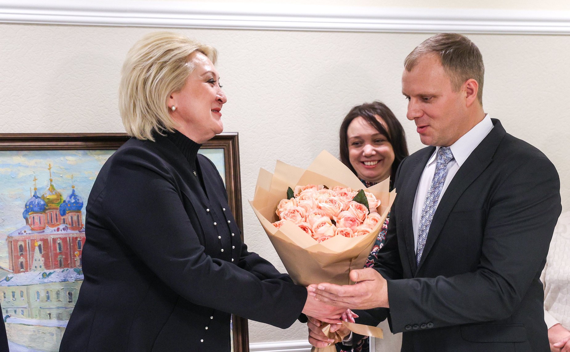 Торжественное открытие в Совете Федерации персональной выставки художника-живописца И. Лысенкова «Матушка Рязань»