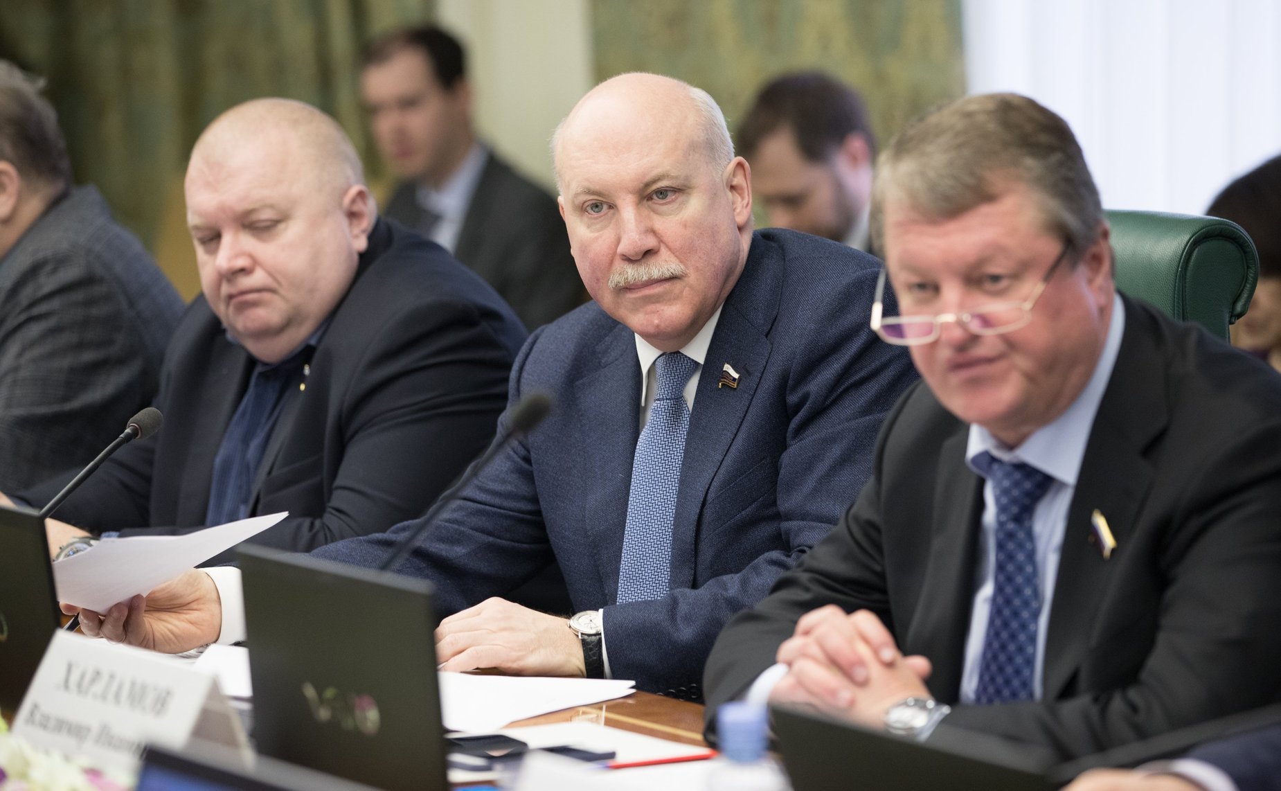 Д. Мезенцев