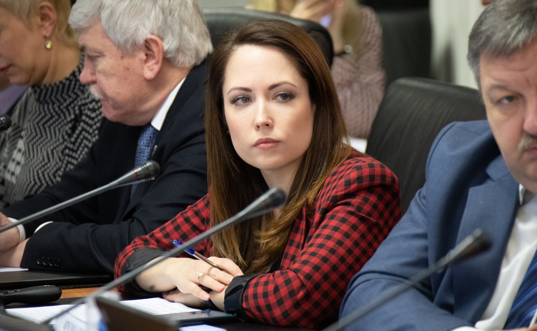 «Круглый стол» в рамках VIII Рождественских парламентских встреч в СФ. Общественное-государственное партнерство в продвижении просветительских инициатив, направленных на сохранение наследия Великой Победы: роль СМИ