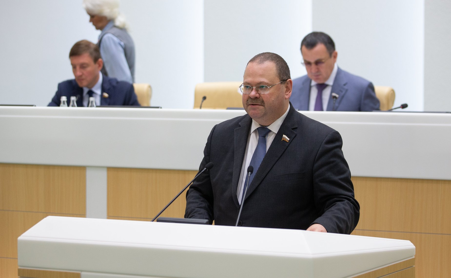 О. Мельниченко