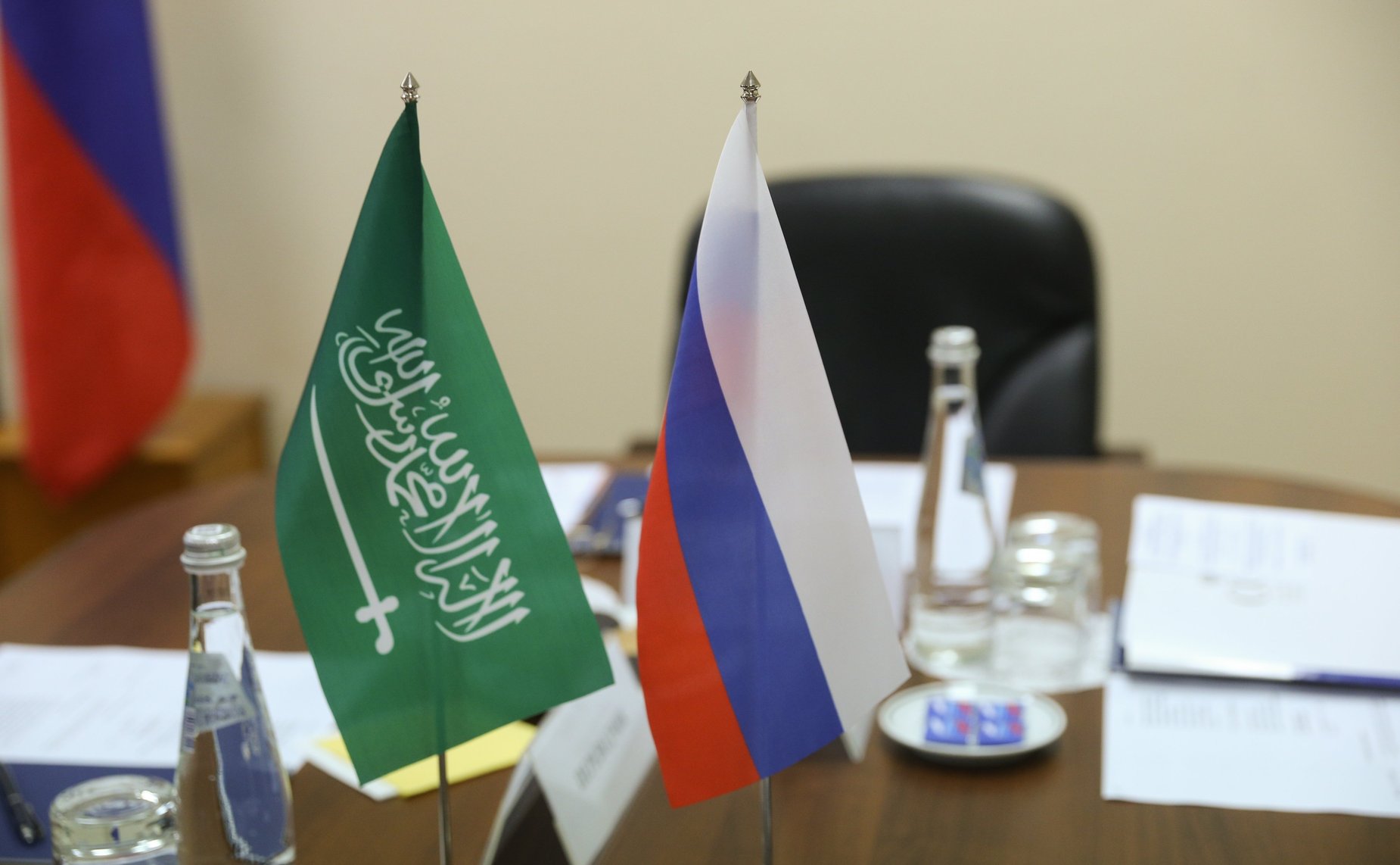 Ильяс Умаханов провел встречу с Чрезвычайным и Полномочным Послом Королевства Саудовская Аравия в Российской Федерации Абдулрахманом Аль-Ахмедом