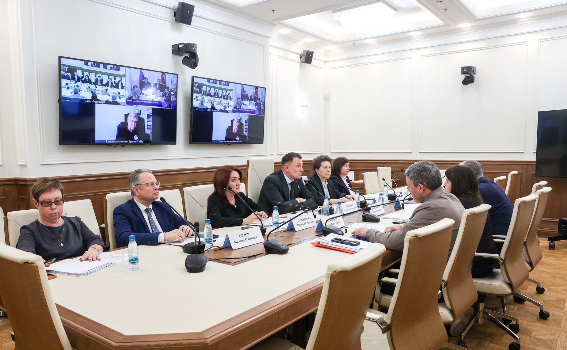 Совещание Комитета СФ по аграрно-продовольственной политике и природопользованию «О предварительных итогах реализации мероприятий по реконструкции общежития № 1 и капитального ремонта общежития № 4 Алтайского государственного аграрного университета»