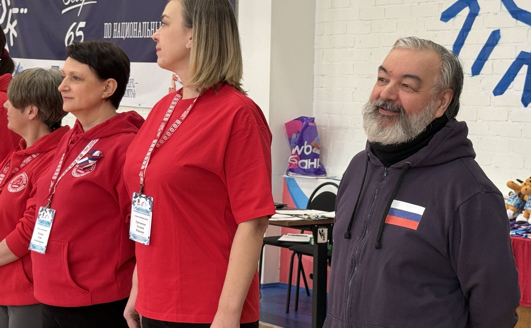 Елена Дягилева в ходе работы в регионе приняла участие в торжественной церемонии открытия физкультурного мероприятия по национальным видам спорта в Ревде