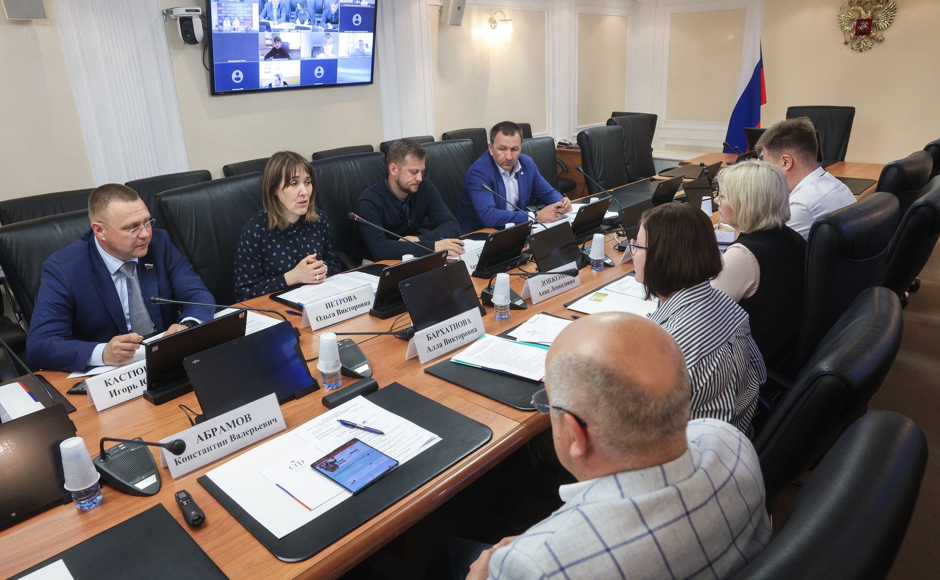 Круглый стол Комитета СФ по социальной политике «Актуальные вопросы самореализации молодежи в новых субъектах Российской Федерации»