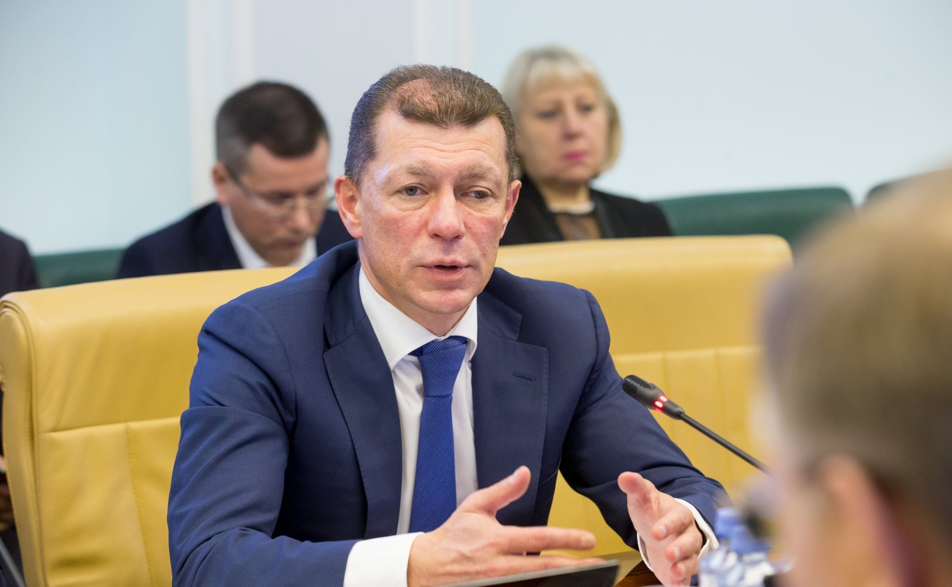 Максим Топилин