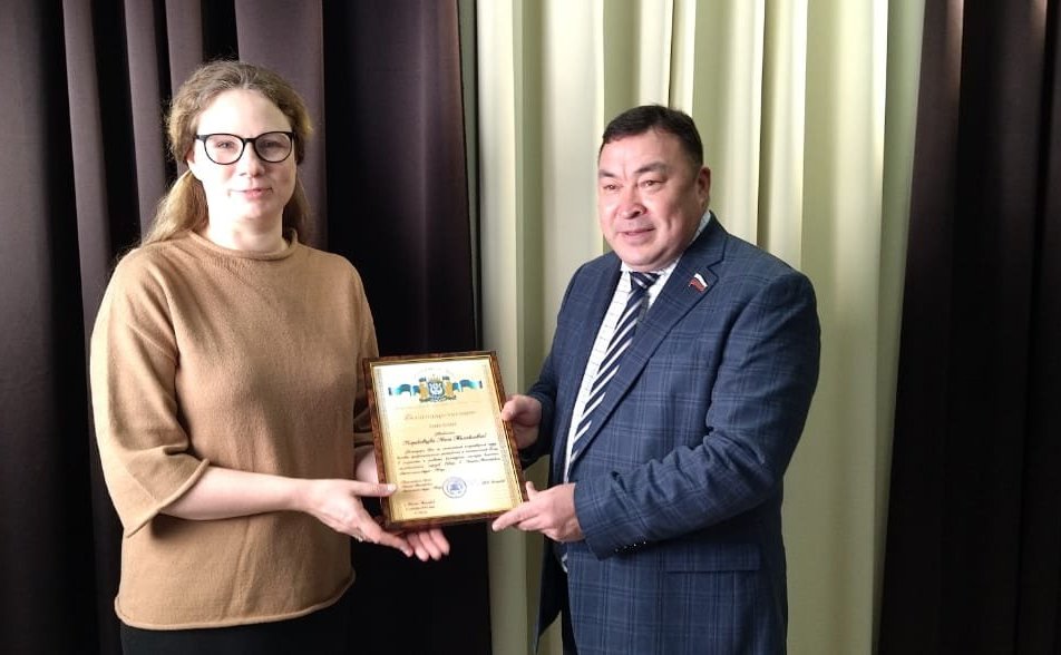 Александр Новьюхов вручил благодарственные письма представителям федеральных СМИ