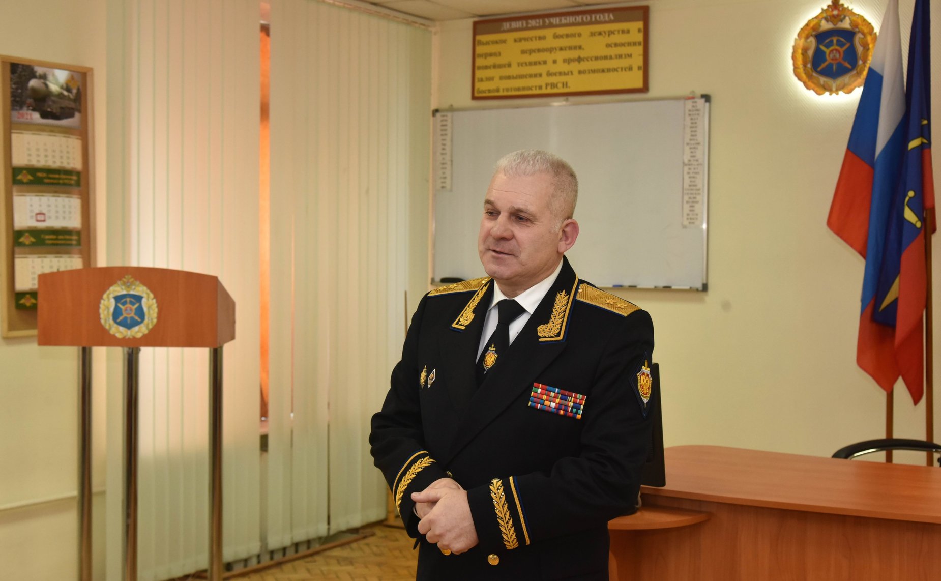 Сергей Мартынов принял участие в возложении цветов к Вечному огню в Йошкар-Оле и посетил ракетную дивизию