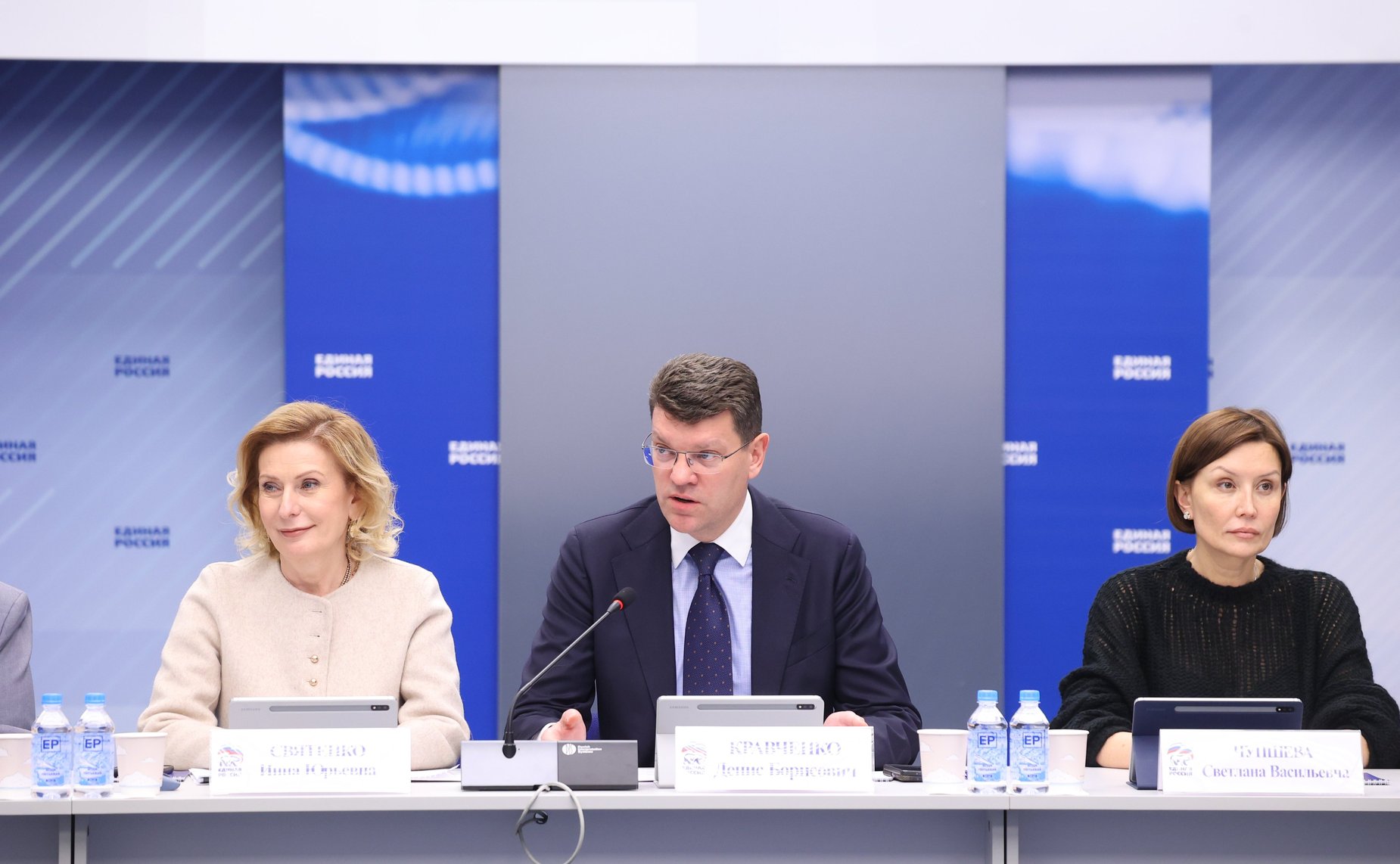 Заседание Комиссии Совета Федерации по развитию креативных (творческих) индустрий и народных художественных промыслов в РФ