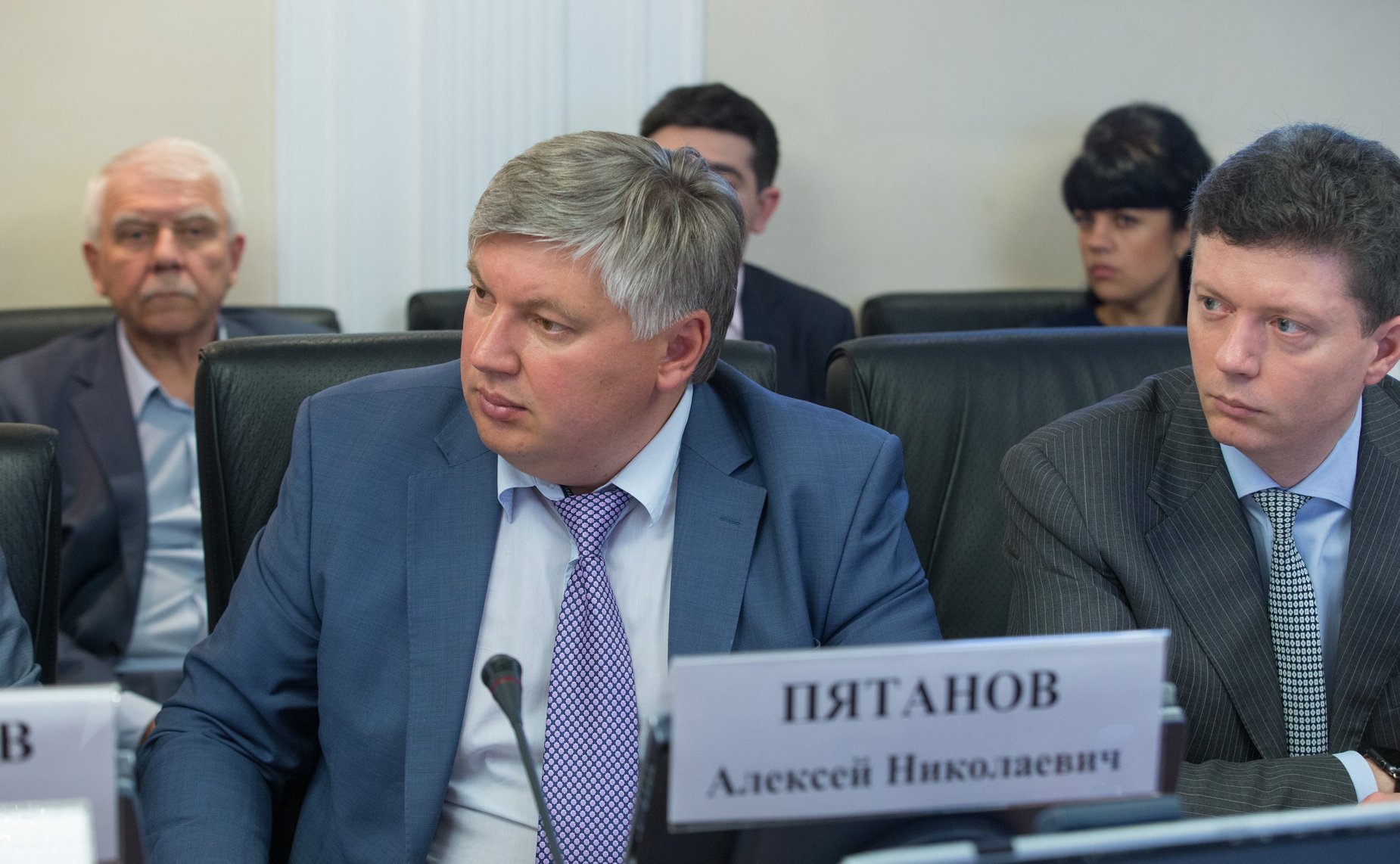 «Круглый стол» на тему «Нормативное регулирование реализации региональных программ капитального ремонта общего имущества в многоквартирных домах»