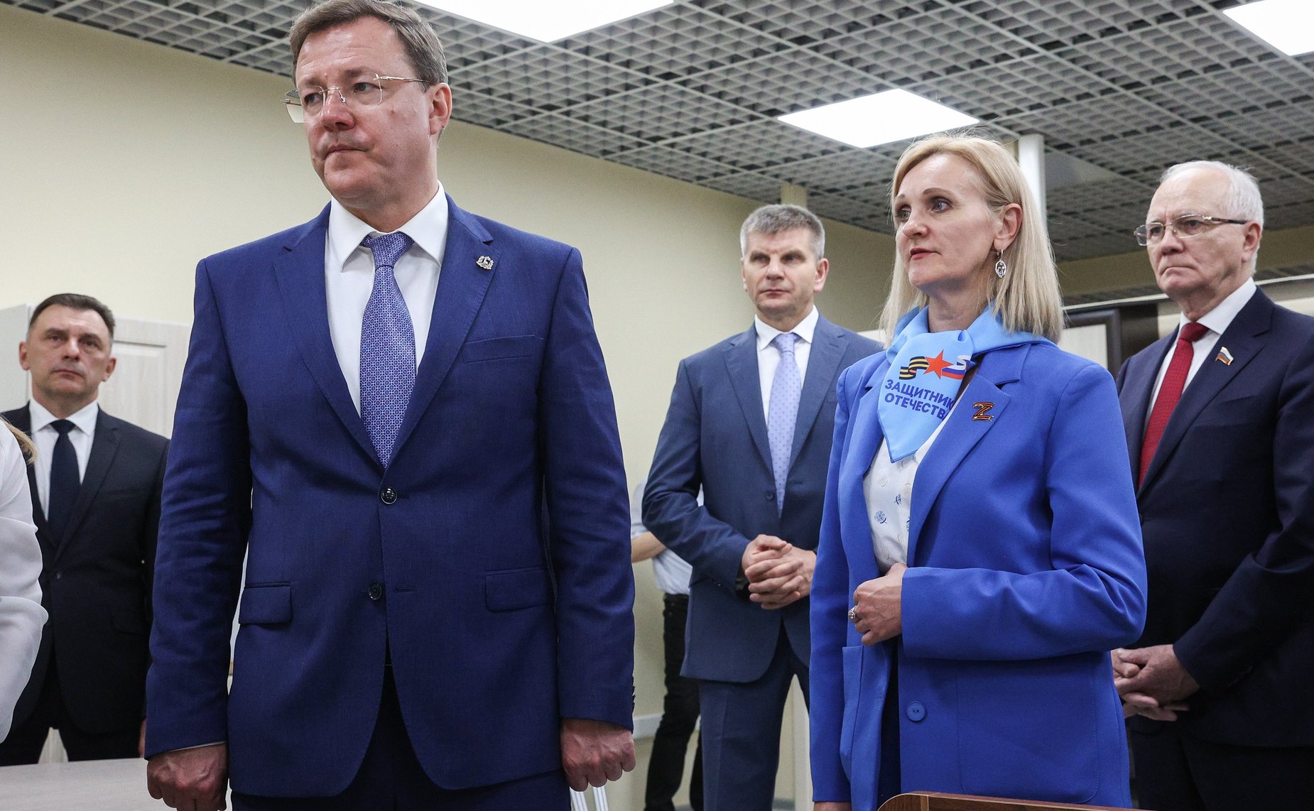 Председатель СФ Валентина Матвиенко вместе с губернатором региона Дмитрием Азаровым посетила региональный филиал Государственного фонда поддержки участников специальной военной операции «Защитники Отечества»