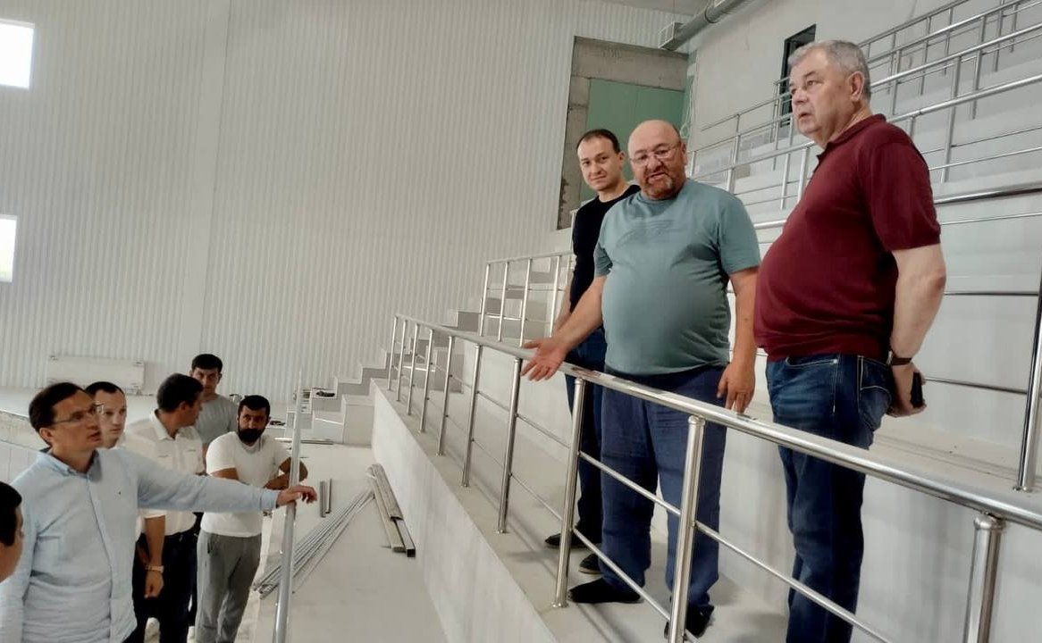 Анатолий Артамонов в рамках рабочей поездки посетил Кисловодск и ознакомился с ходом строительства и реконструкции социальных объектов города-курорта