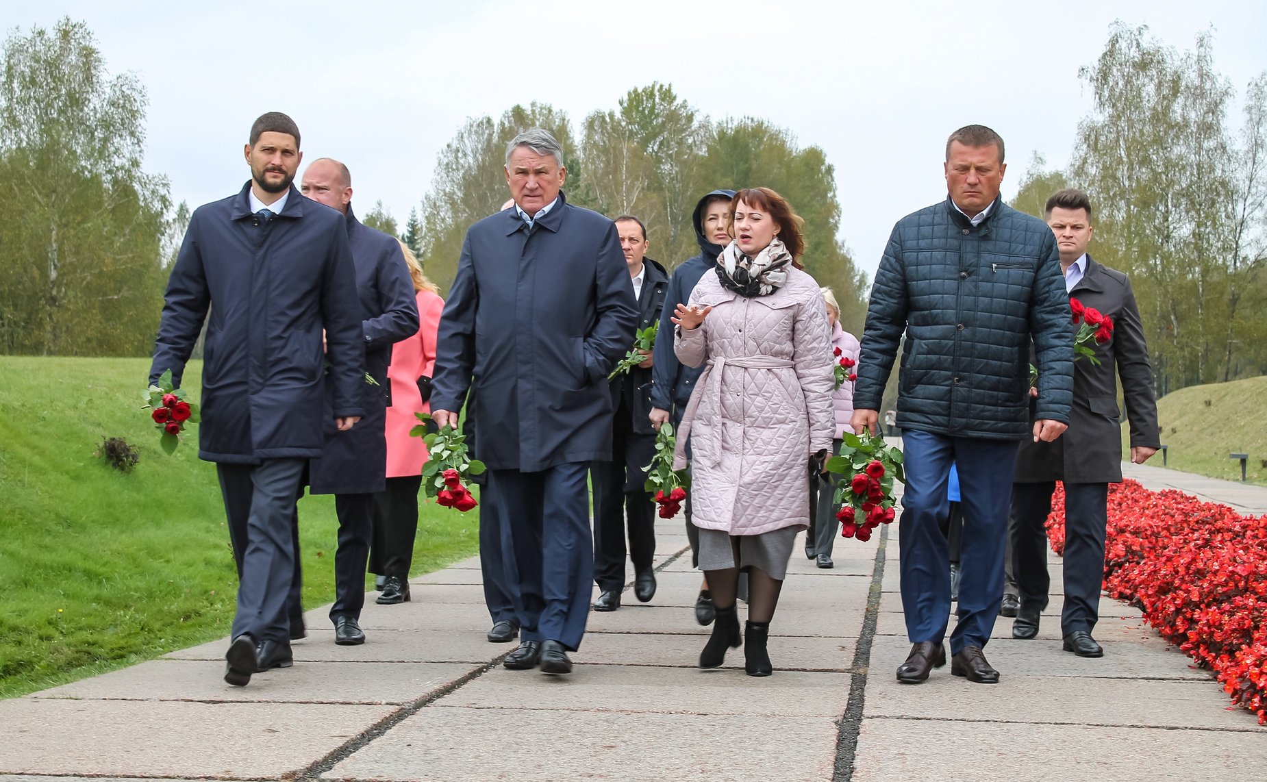 Сенаторы РФ посетили Мемориальный комплекс «Хатынь»