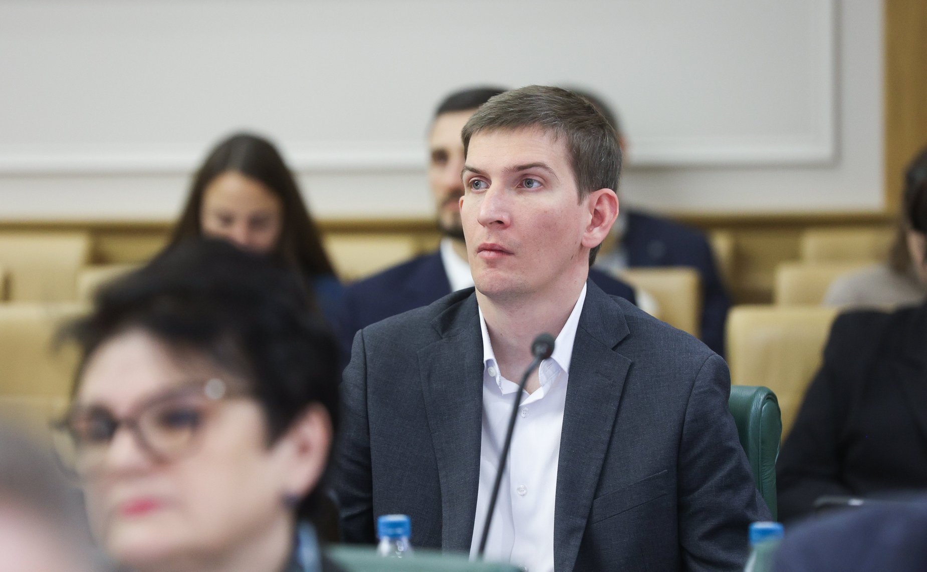 Расширенное заседание Комитета Совета Федерации по науке, образованию и культуре по вопросам обеспечения общеобразовательных организаций учебниками