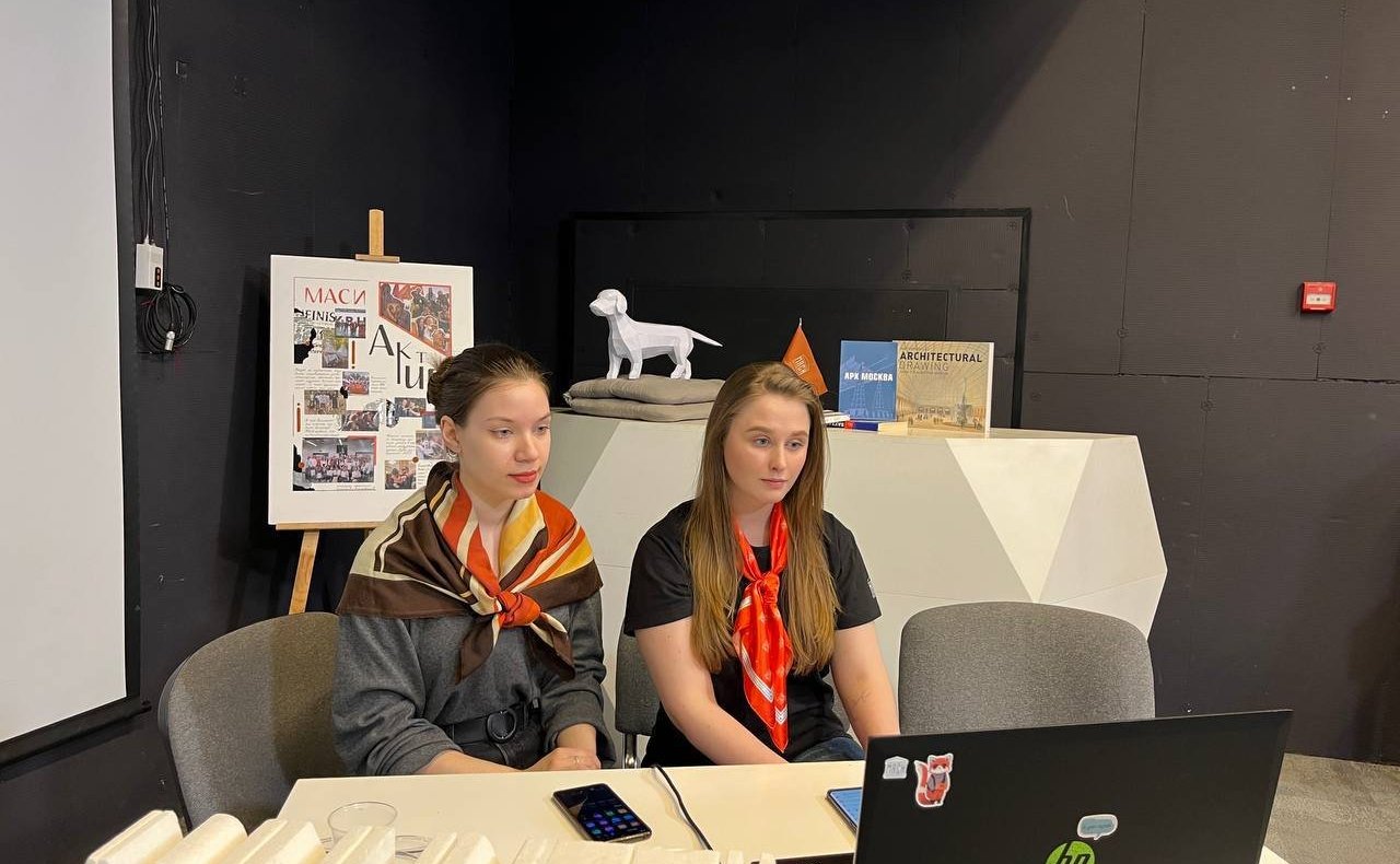 Игорь Кастюкевич инициировал проведение телемостов со школьниками из новых регионов, которые организуют участники проекта «Правовая мастерская России»