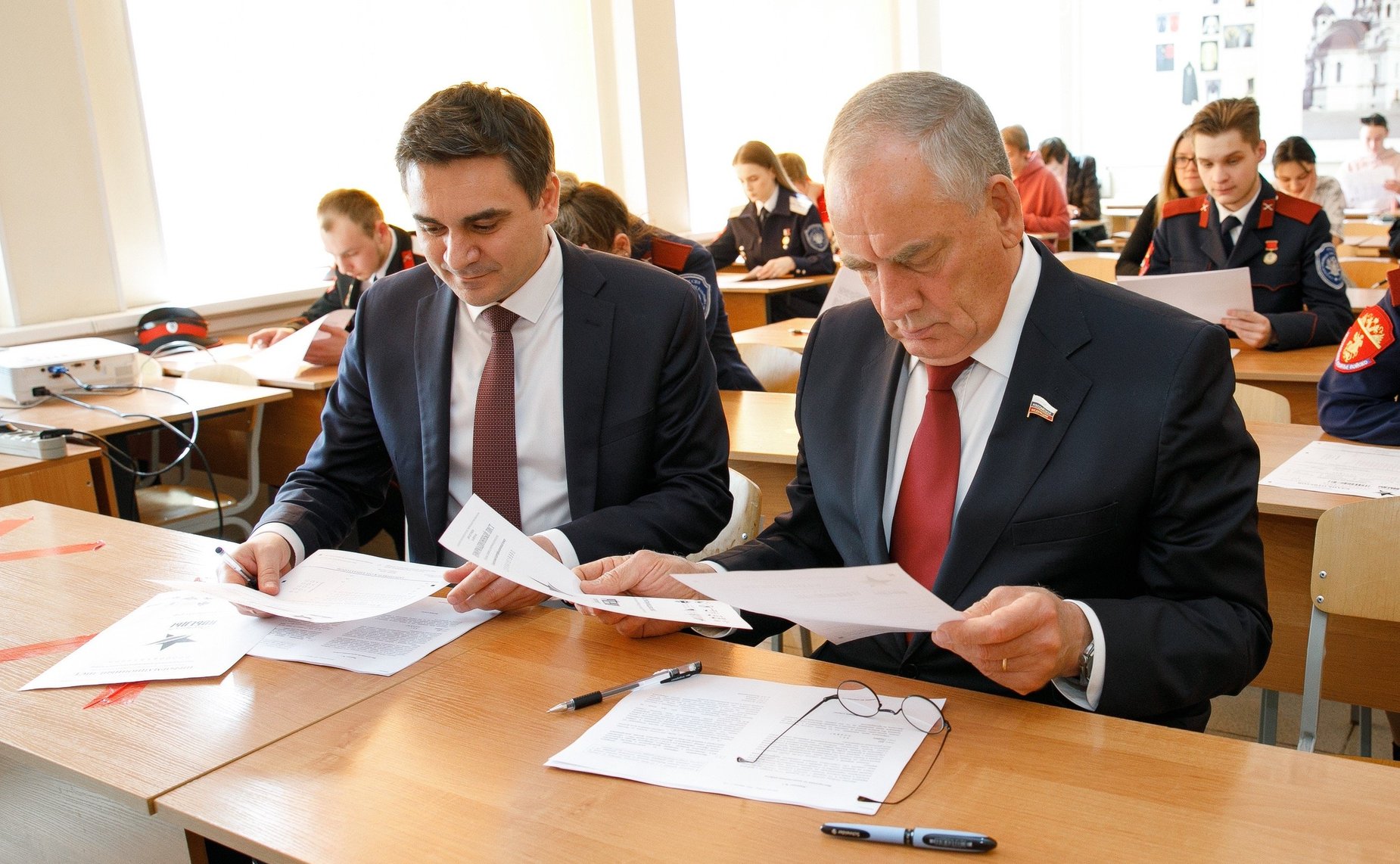 Сергей Митин принял участие в патриотической акции «Диктант Победы»