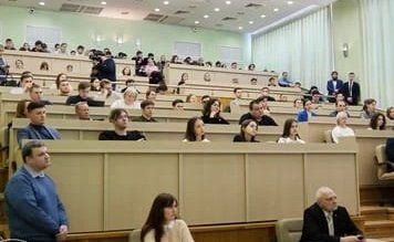 Сергей Рябухин обсудил с молодыми учеными Ульяновской области возможности развития научных исследований в регионе