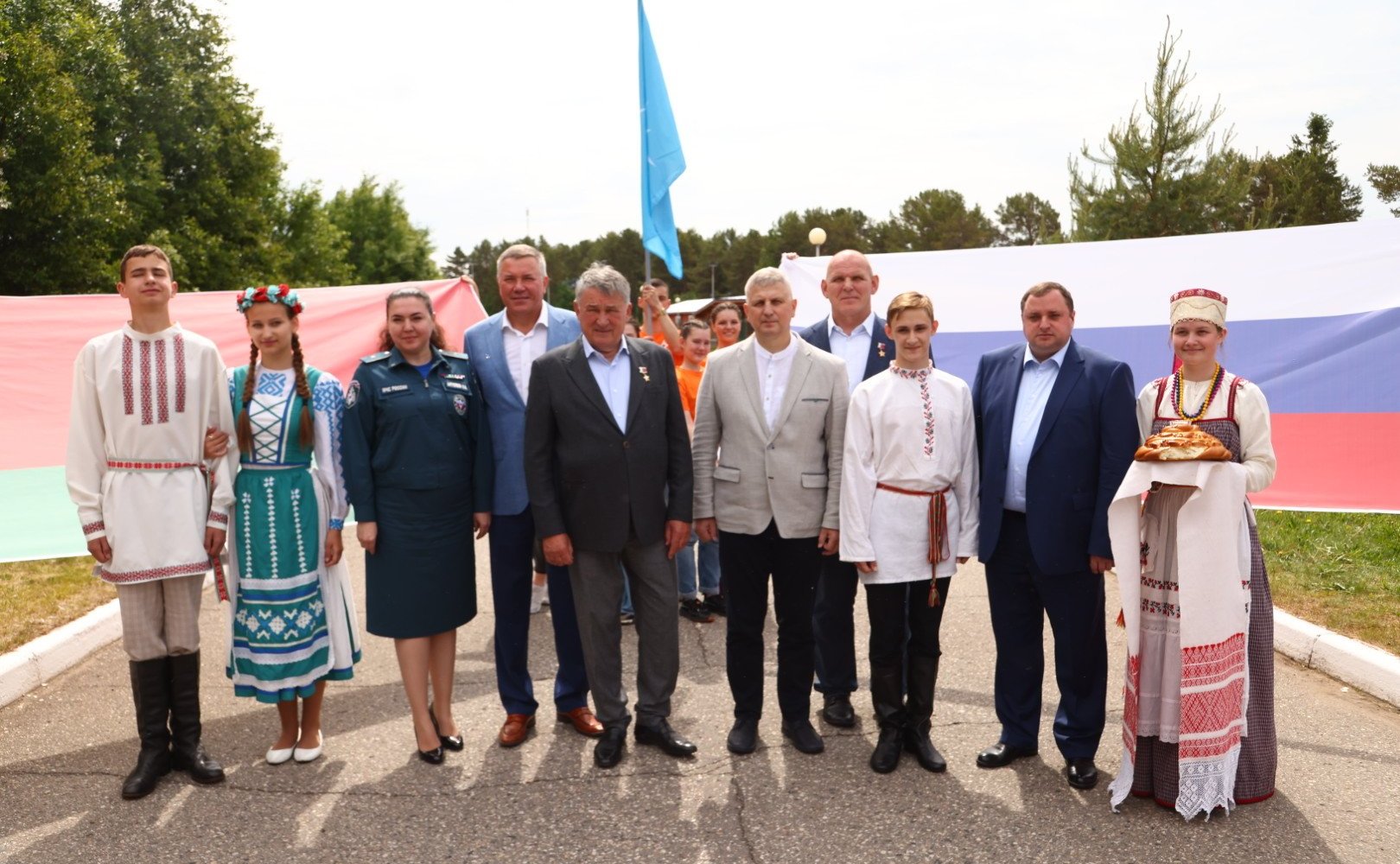 Юрий Воробьев и заместитель Председателя Совета Республики Национального собрания Республики Беларусь Валерий Бельский приняли участие в мероприятиях каникулярной профориентационной школы «За безопасность!»