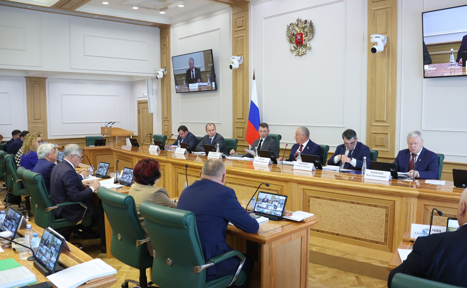 Парламентские слушания Комитета СФ по аграрно-продовольственной политике и природопользованию
