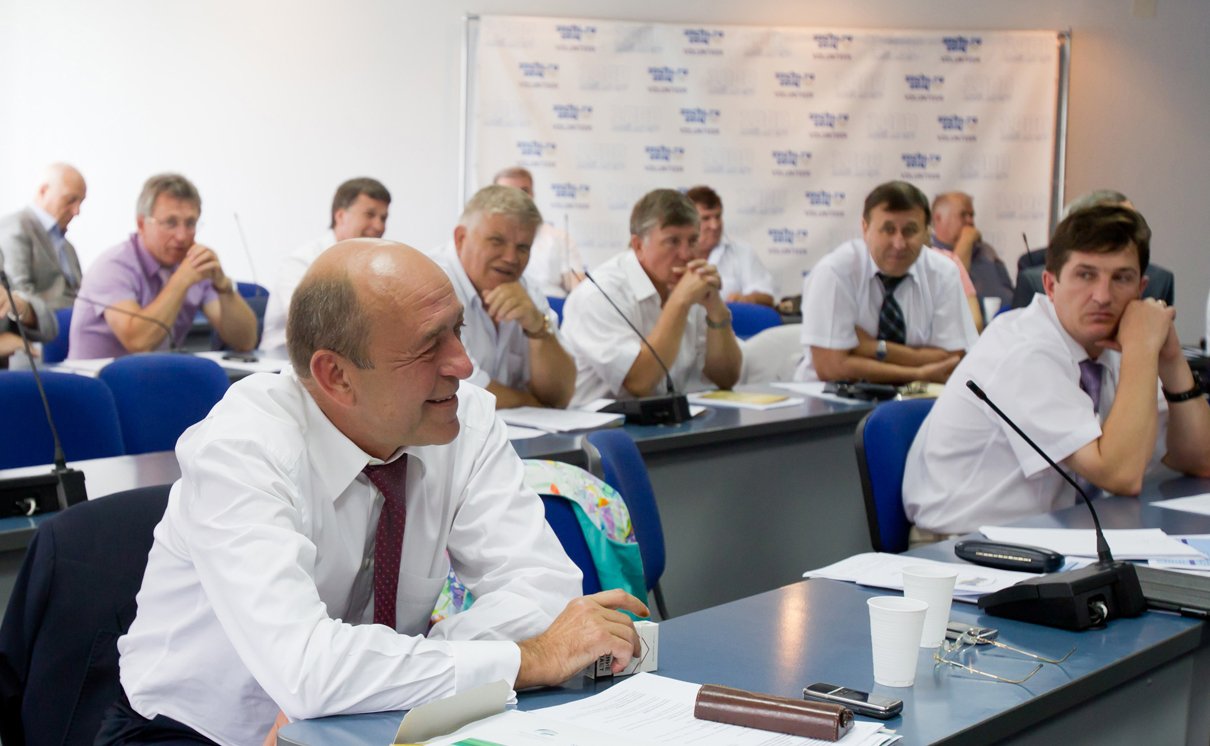 02-07 Круглый стол по теме: Проблемы развития с-х машиностроения 12