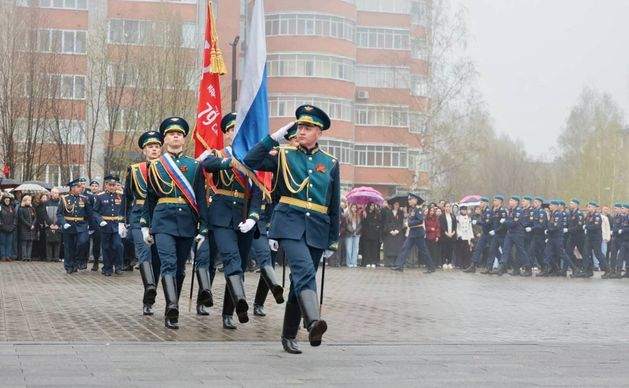Александр Усс принял участие в торжественной церемонии, предшествующей празднованию 80-летия Победы в Великой Отечественной войне