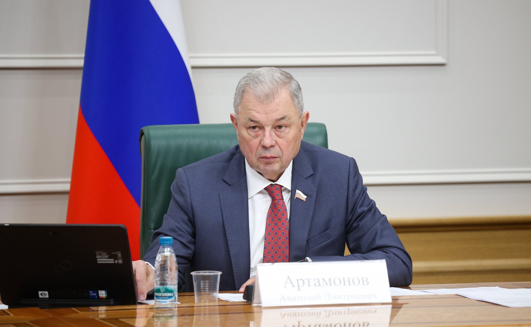 Анатолий Артамонов