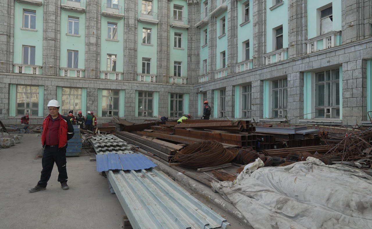 Заместитель Председателя Совета Федерации Николай Журавлев посетил с рабочей поездкой г. Норильск Красноярского края