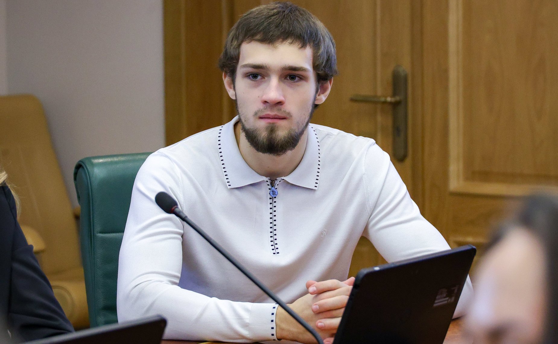 Наталья Комарова провела встречу с учащимися 10–11 класса