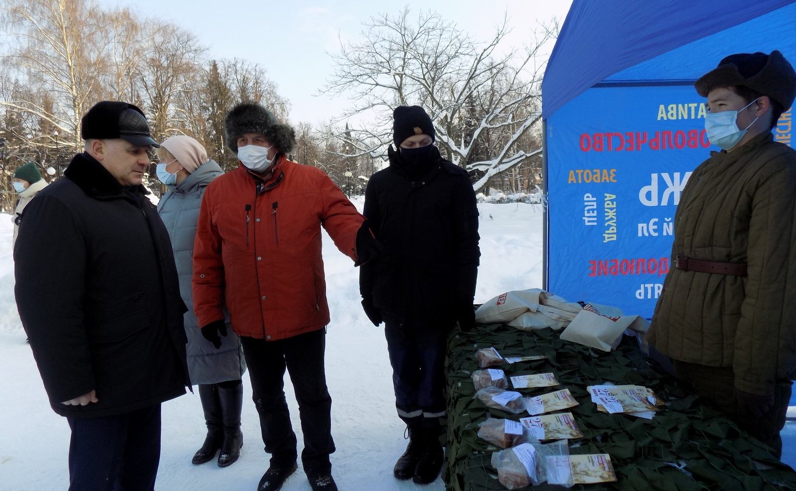 Сергей Мартынов в ходе поездки в регион принял участие во Всероссийской акции памяти «Блокадный хлеб»