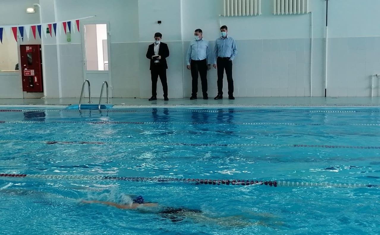 В Шарлыкском районе Оренбуржья Андрей Шевченко посетил спортивную школу «Шарлыкская Жемчужина»