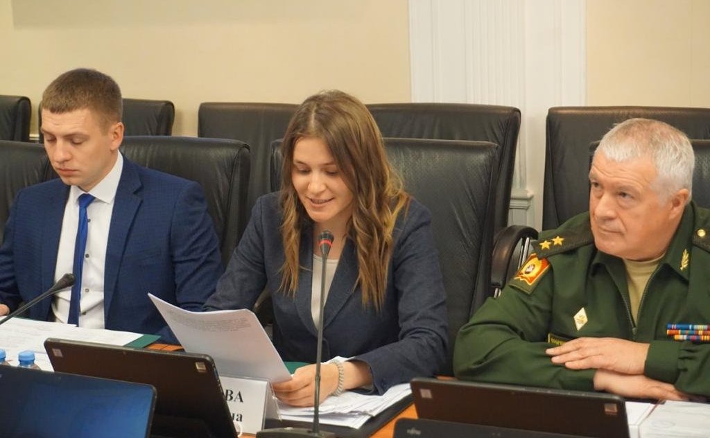 В Совете Федерации состоялись заседания «круглых столов» с участием членов Палаты молодых законодателей, экспертов в области молодежной политики