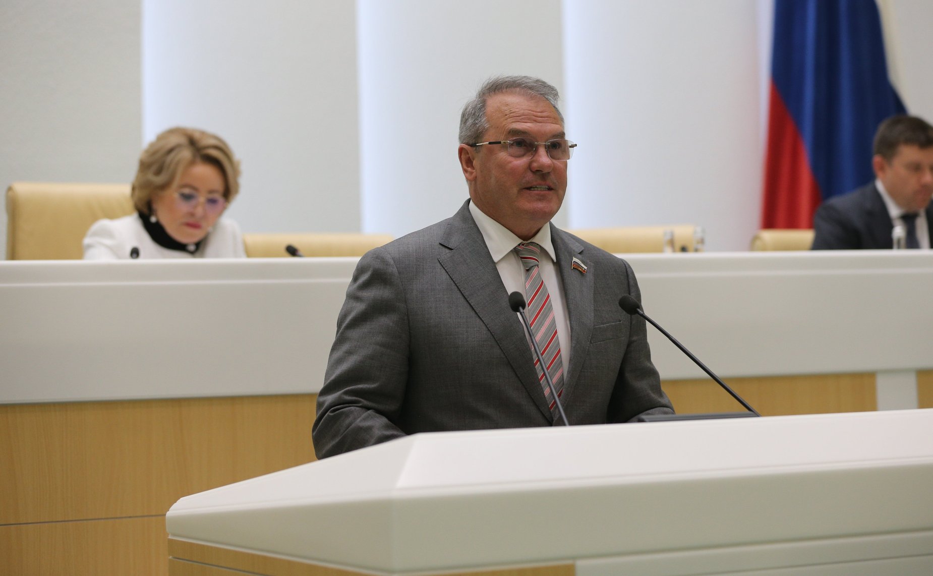 Игорь Морозов