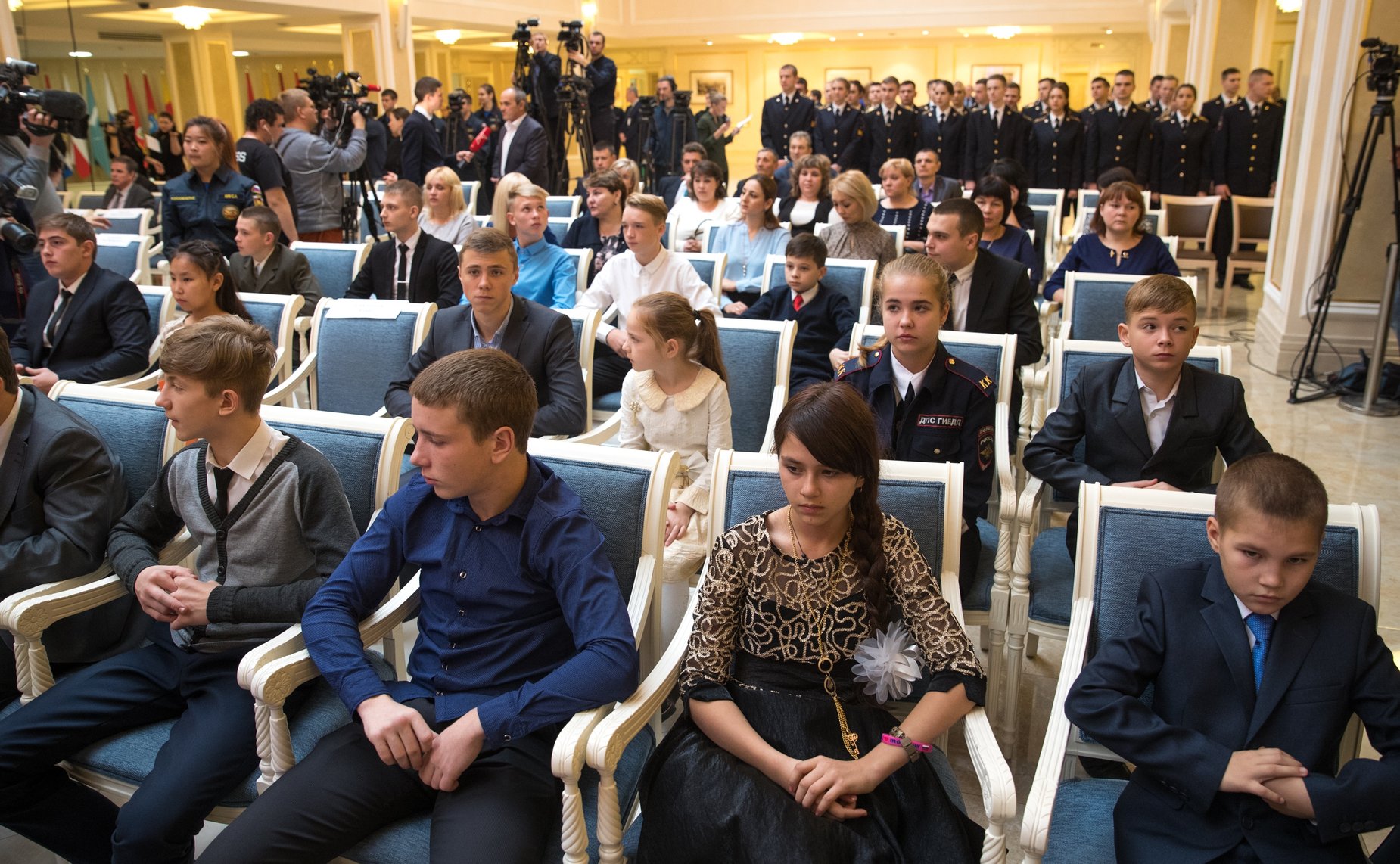 Торжественная церемония награждения и чествования детей и подростков, проявивших личное мужество в экстремальных ситуациях