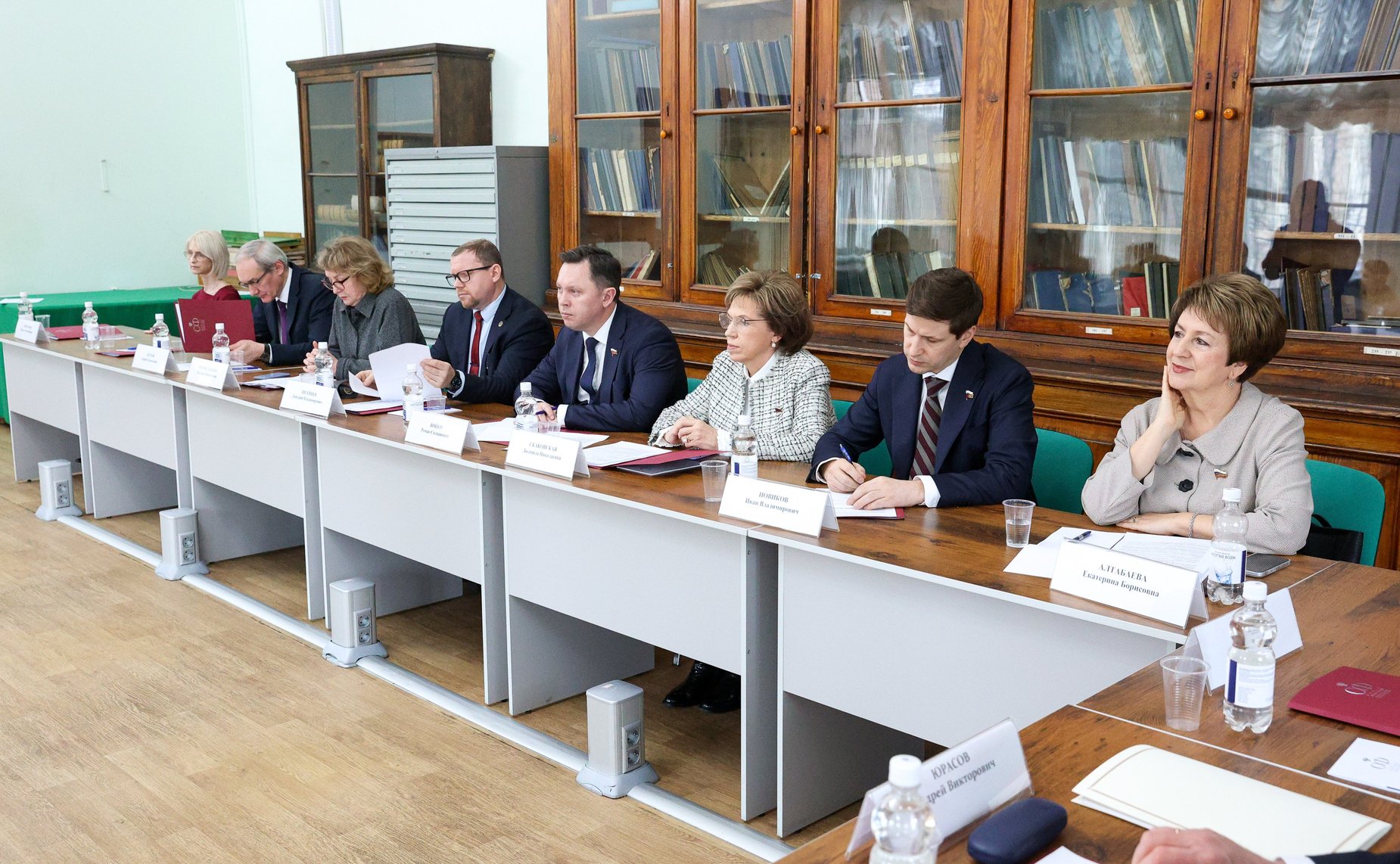 Первое заседание в рамках «Сенатских чтений» на тему «От Вече до Правительствующего сената: предыстория российского парламентаризма»