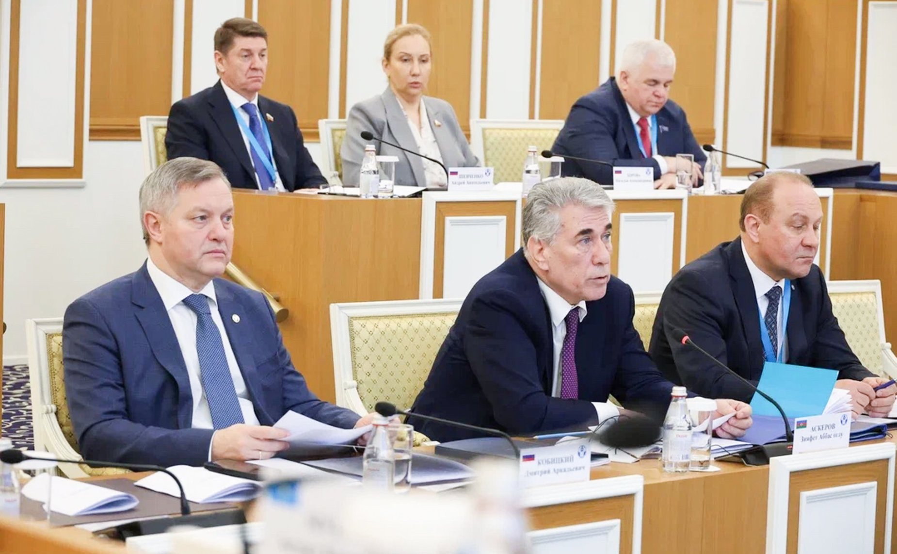 Делегация сенаторов по наблюдению за проведением референдума по принятию новой Конституции Казахстана приняла участие во встрече в Конституционном суде Республики Казахстан