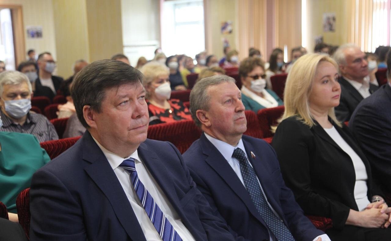 Сергей Березкин принял участие в торжественном мероприятии, посвященном Дню работников скорой медицинской помощи, в Ярославле