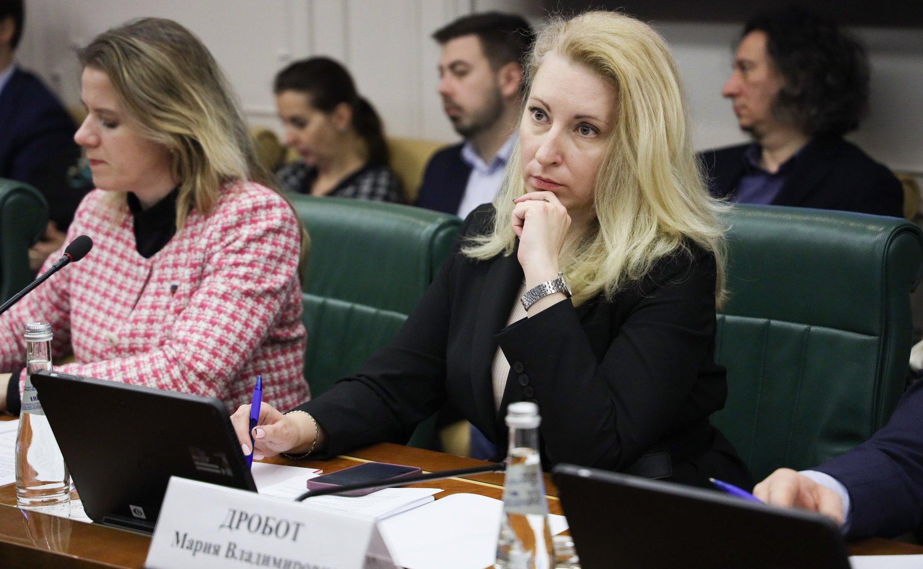 Заседание парламентской комиссии по расследованию преступных действий в отношении несовершеннолетних со стороны киевского режима
