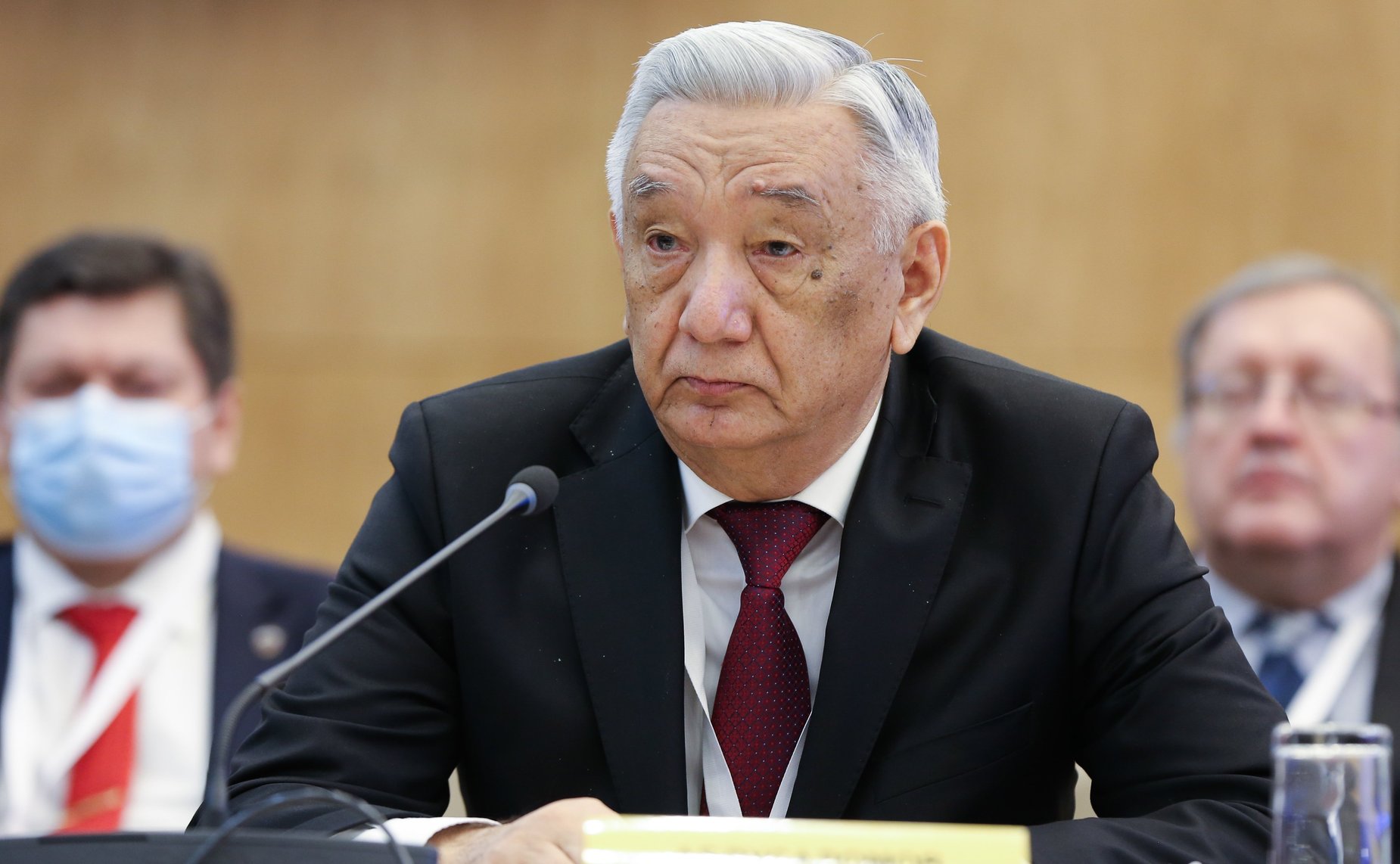 Подведение итогов участия делегации Совета Федерации во главе с председателем Комитета СФ по обороне и безопасности Виктором Бондаревым в наблюдении за проведением выборов депутатов Мажилиса Парламента Республики Казахстан