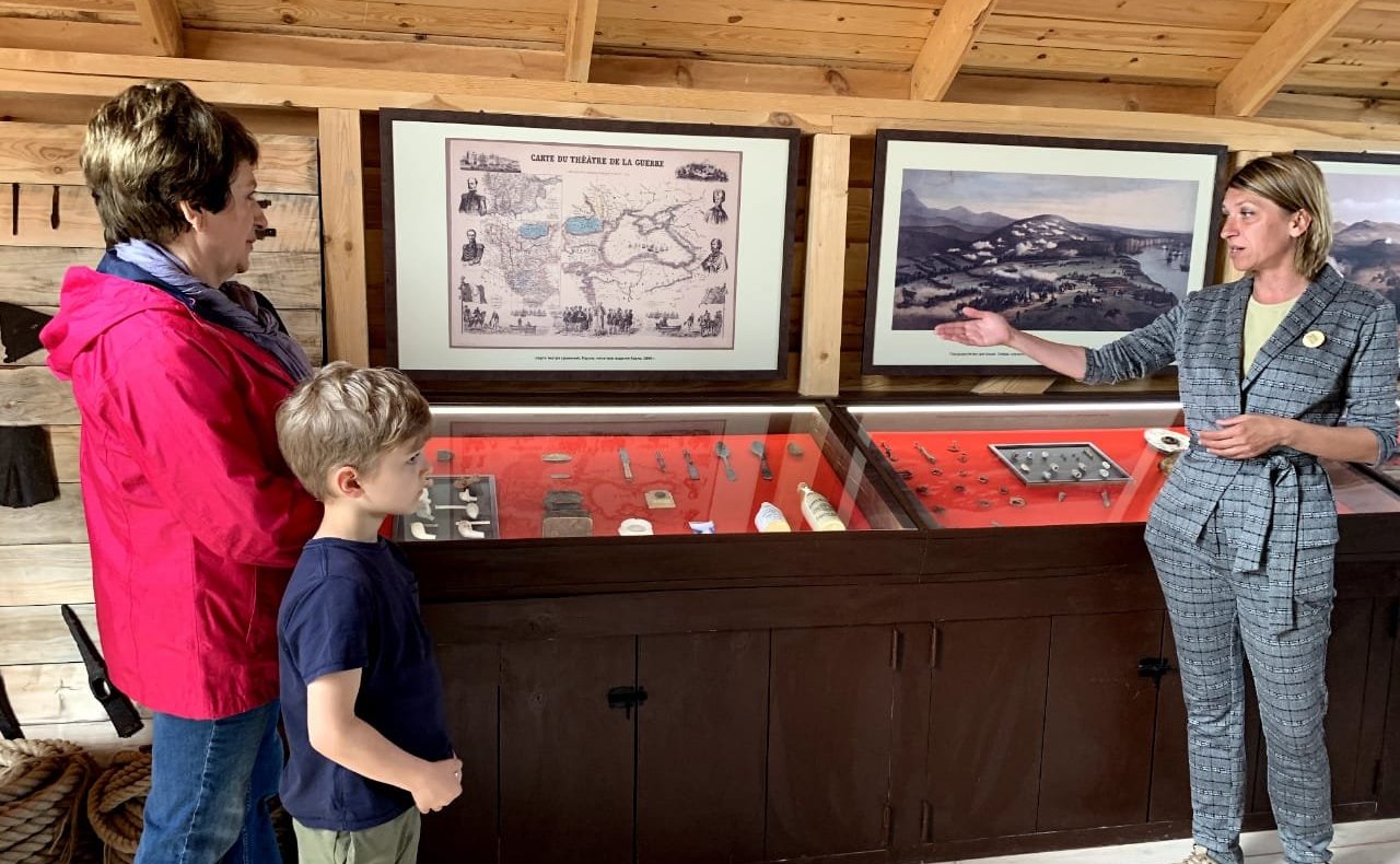 Екатерина Алтабаева в Севастополе посетила Парк живой истории «Федюхины высоты»