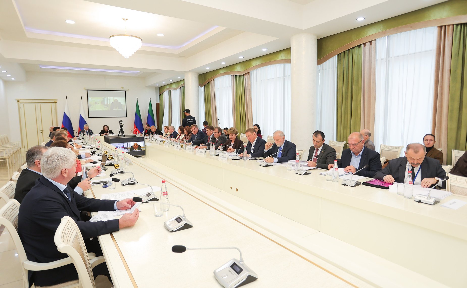 Заседание Постоянной комиссии МПА СНГ по изучению опыта государственного строительства и местного самоуправления (автор: Пресс-служба Министерства экономики и территориального развития Республики Дагестан)