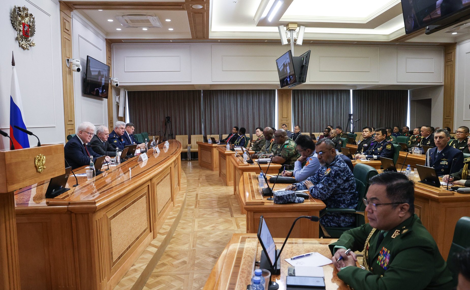 Брифинг для военных атташе иностранных государств, аккредитованных в Российской Федерации