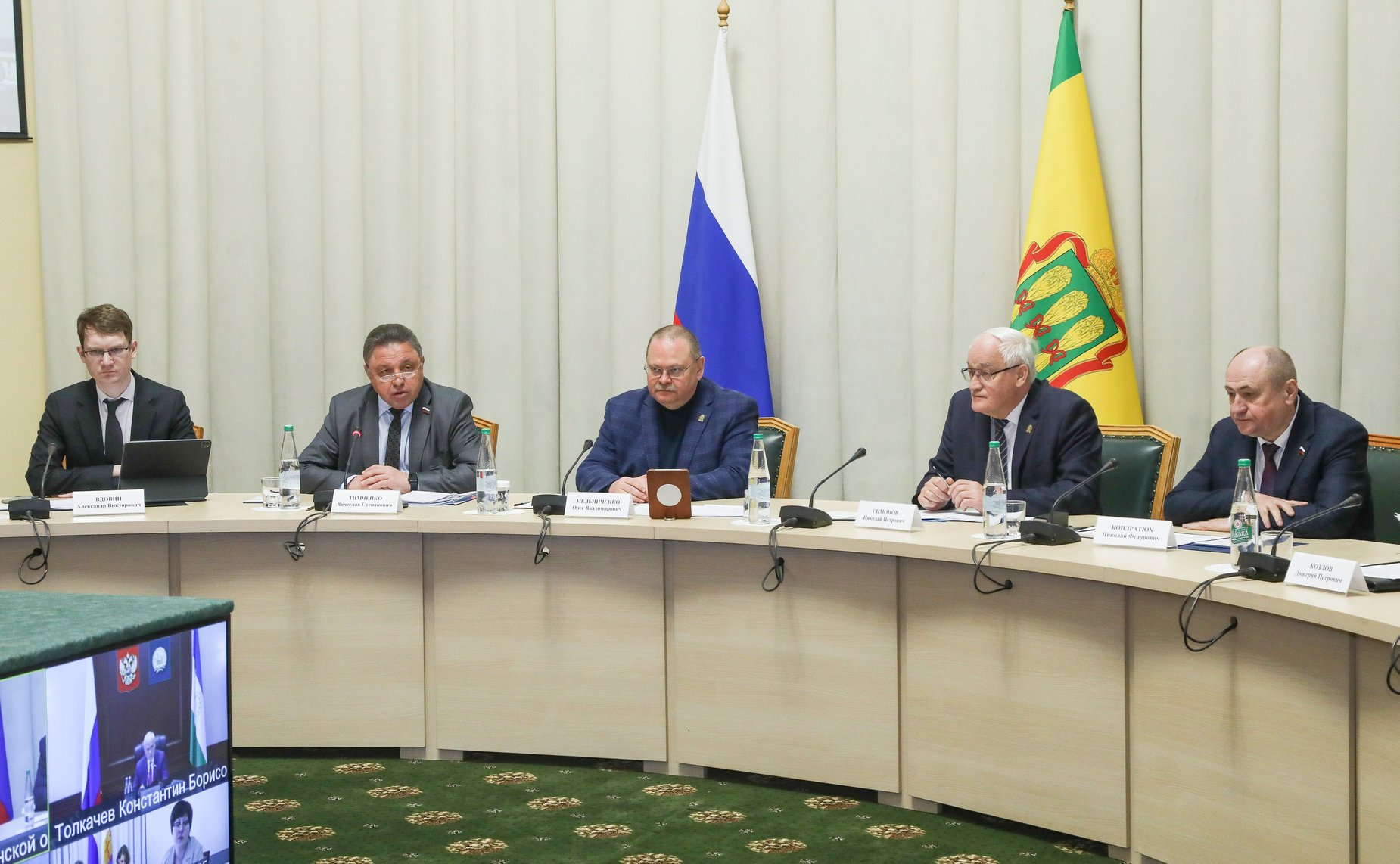 В Пензенской области состоялось выездное заседание Комитета СФ по Регламенту и организации парламентской деятельности с участием членов Комиссии СФ по мониторингу законодательства в сфере государственного контроля (надзора) и муниципального контроля в РФ